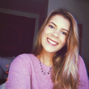 Meet your Posher, Anna